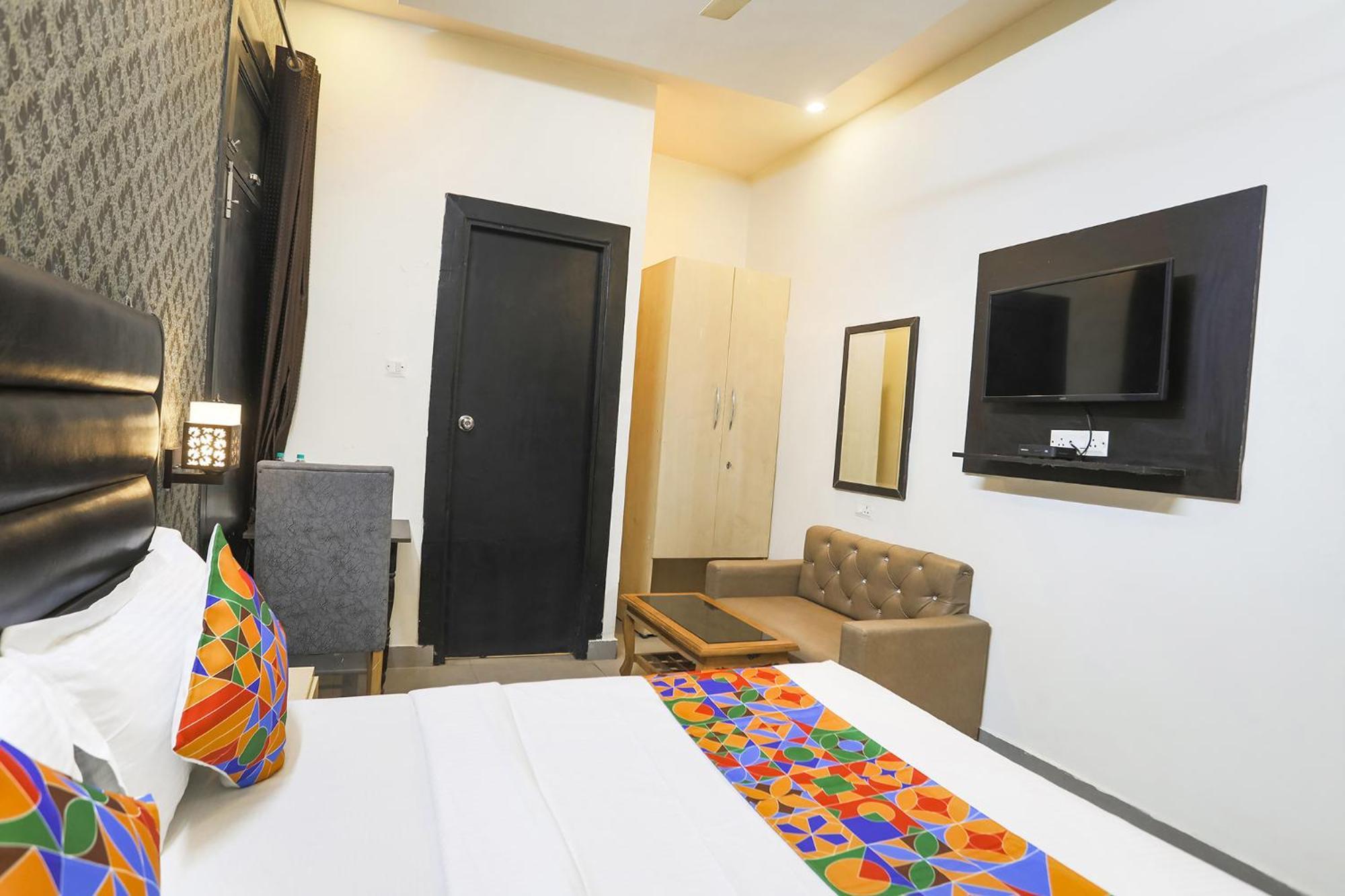 Fabhotel The Diamond Ghaziabad Exterior photo