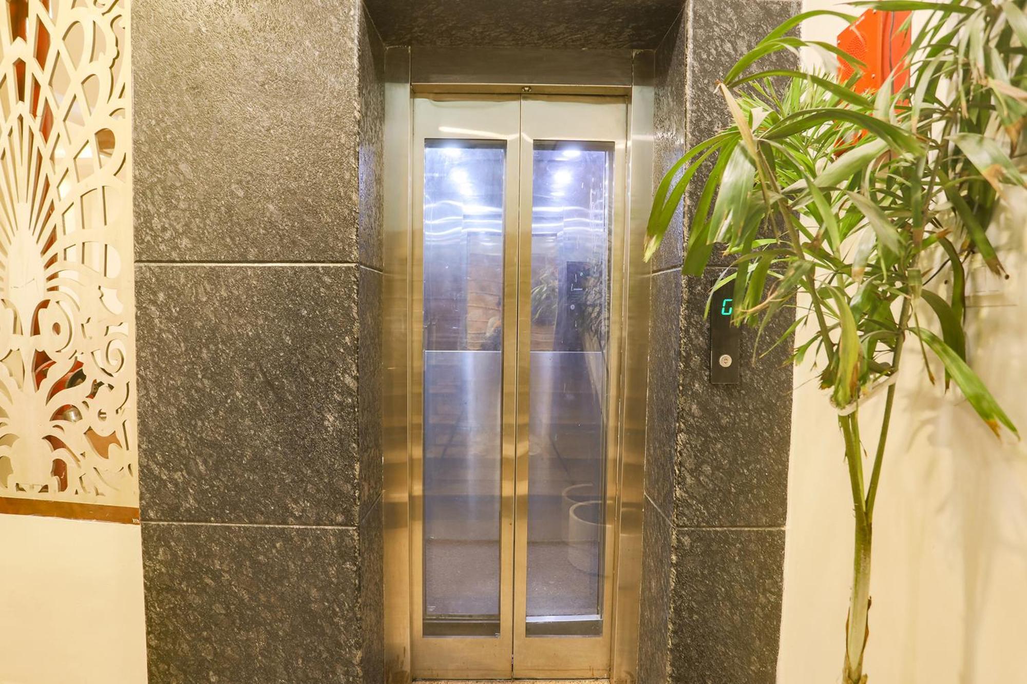 Fabhotel The Diamond Ghaziabad Exterior photo